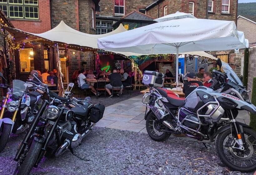 Номер Стандарт Совместная Ванная, Cwmcarn Hotel & Bunkhouse