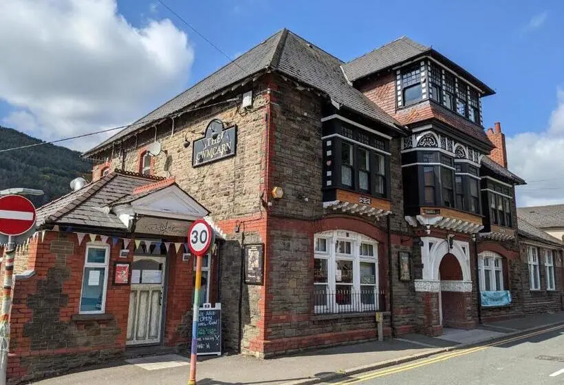 Standardrum Bergsutsikt, Cwmcarn Hotel & Bunkhouse