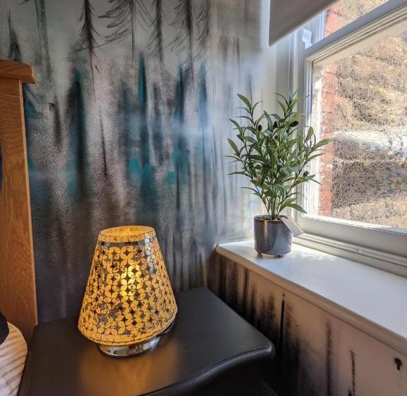 Номер Стандарт Вид на Горы, Cwmcarn Hotel & Bunkhouse