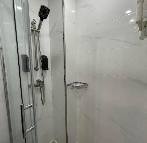 غرفة ديلوكس, Kekehyu Business