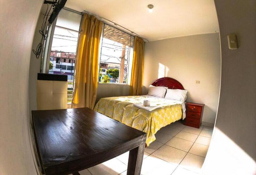 غرفة قياسية مزوَّدة بشُرفة, Tierra Viva Huamanga