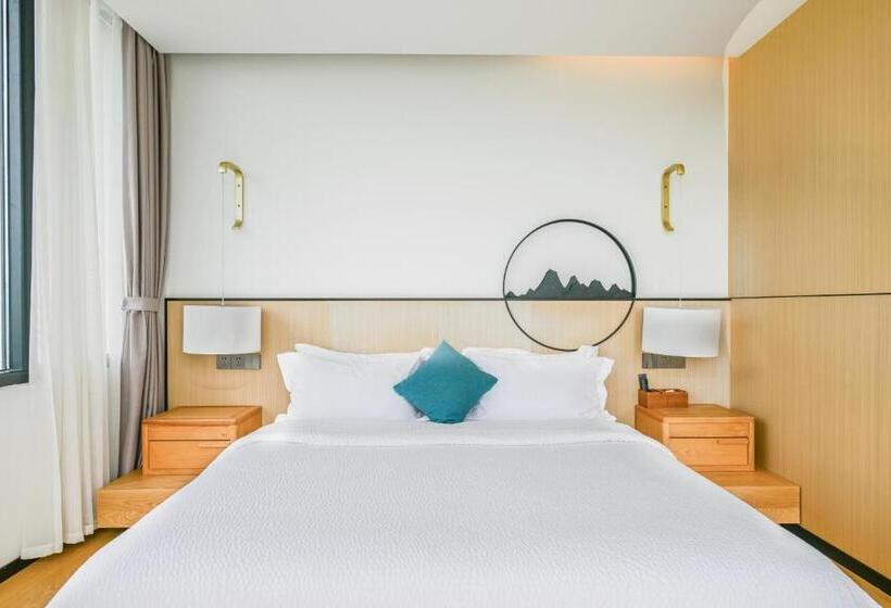 غرفة قياسية مزوَّدة بتراس, Xman Valley Sunrise Resort