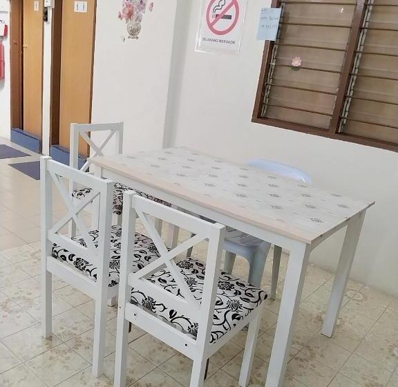 חדר משפחתי, Happy Bentong Guest House