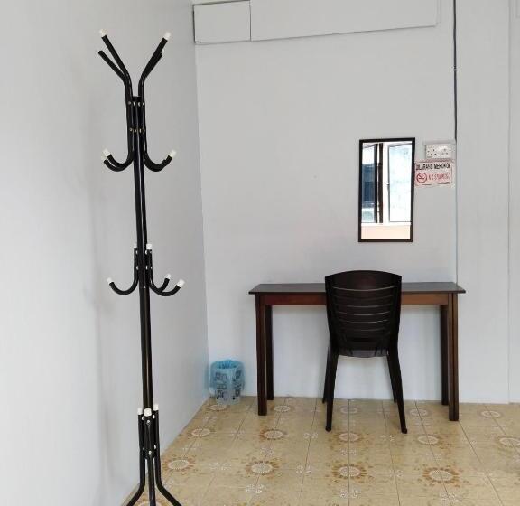 חדר משפחתי דלוקס, Happy Bentong Guest House