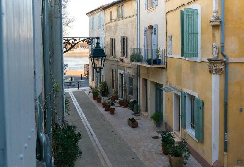 컴포트 트리플 룸, Mia Casa