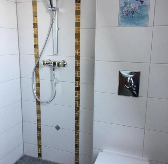 Номер Стандарт Совместная Ванная, Zimmervermietung Abir