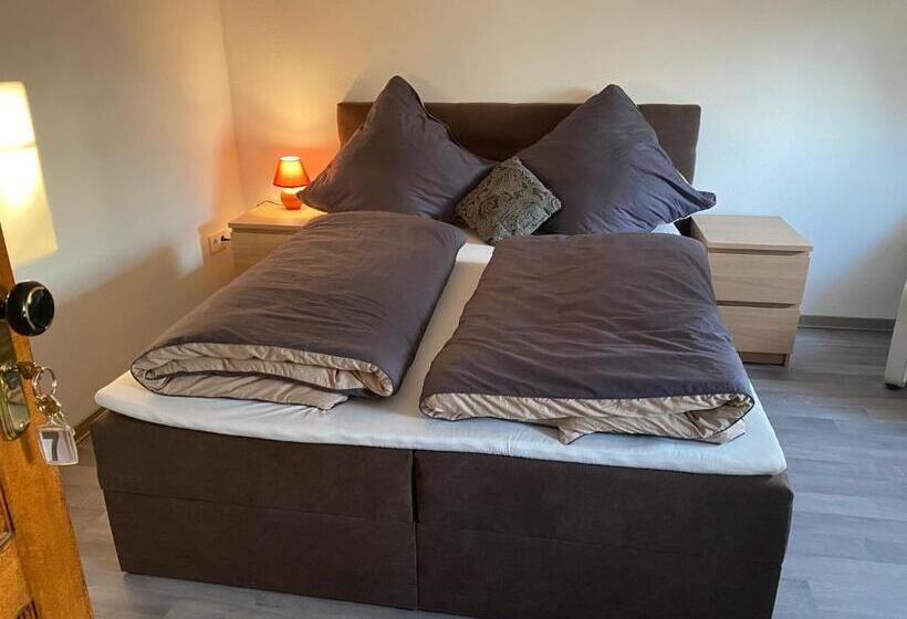 Номер Стандарт Совместная Ванная, Zimmervermietung Abir