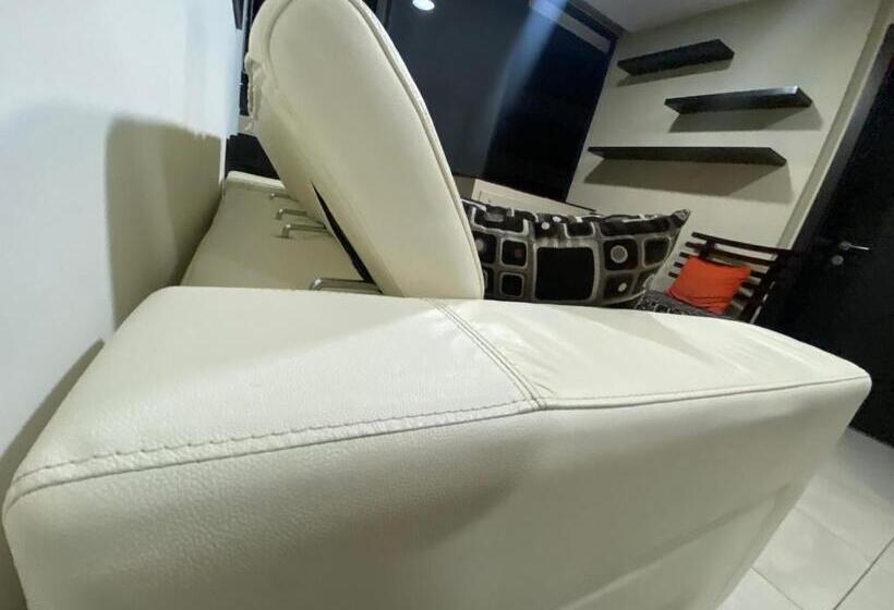 آپارتمان 2 خوابه, Puerto Santa Ana, Torres Bellini, 3 Camas, Vista Al The Point Y Rio