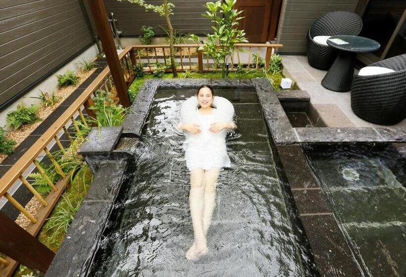 Suite with Hot Tub, 湯本庵清姫