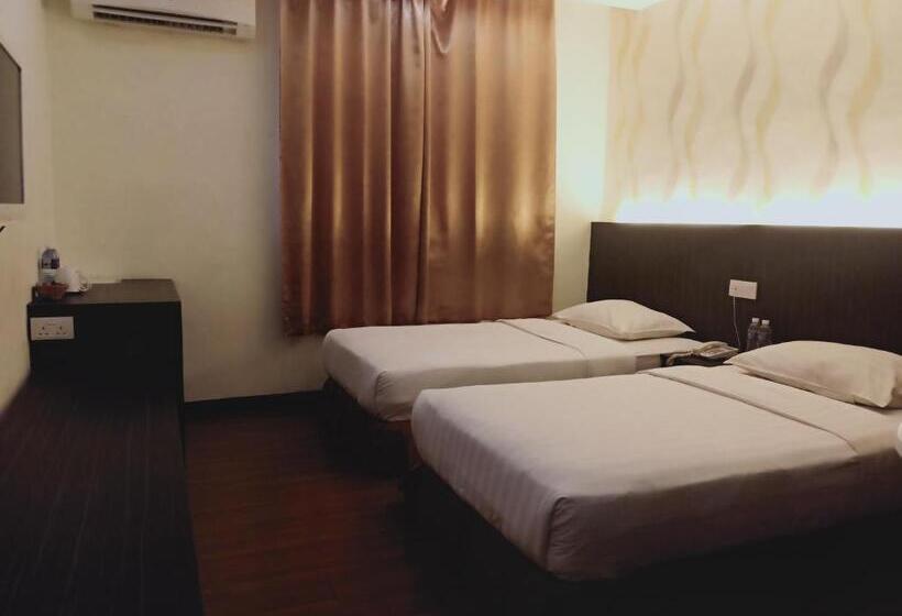 חדר דלוקס, Fajar