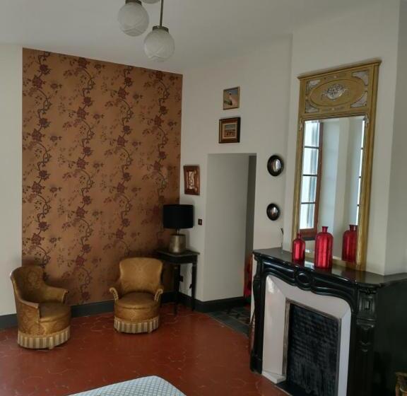 غرفة ديلوكس, Teva