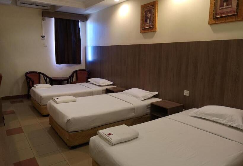 غرفة سوبيريور ثلاثية, Ambassador 1