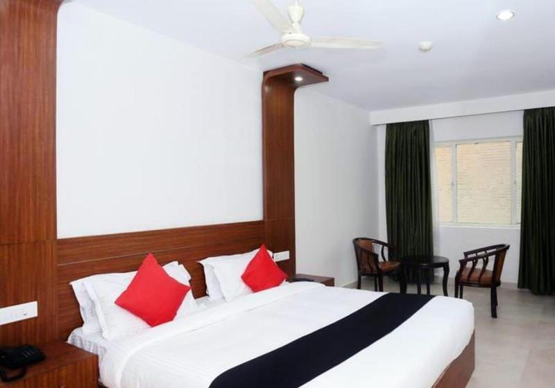 חדר דלוקס, The South Gate By Wb Economy, Trivandrum