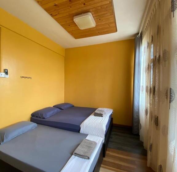 חדר משפחתי, Suza Hostel