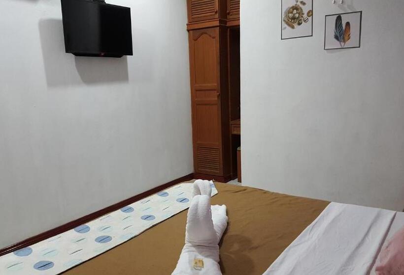 スタンダードルーム, New Orchid Hotel Tuaran