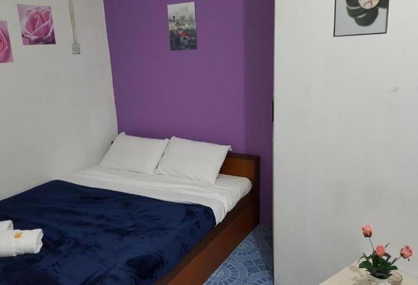 バス共有のスタンダードルーム, New Orchid Hotel Tuaran