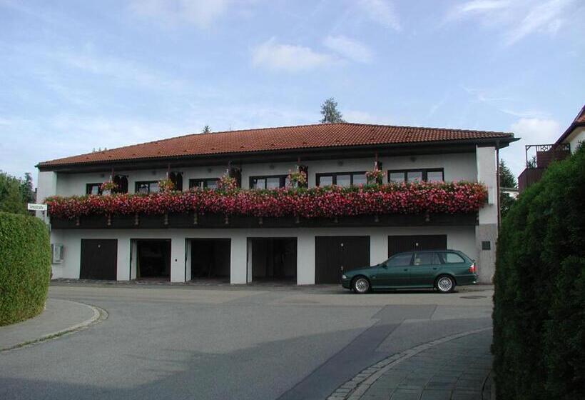 Номер Стандарт Индивидуальный, Pension Hofmann