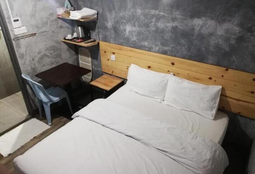 디럭스 룸, Myera