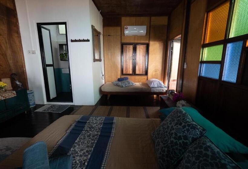 בקתה סטנדרטית, Swiss Cottage Tioman