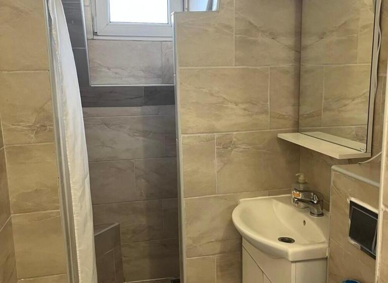 Номер Стандарт с Балконом, Lenzl S Panzió