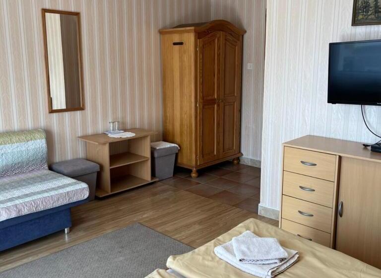 Апартаменты 1 Спальня, Lenzl S Panzió