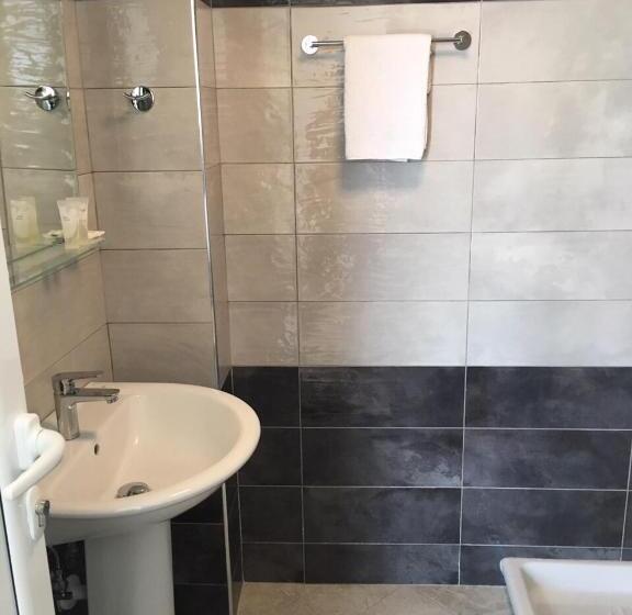 דירת חדר נוף לים, Valentina Rooms