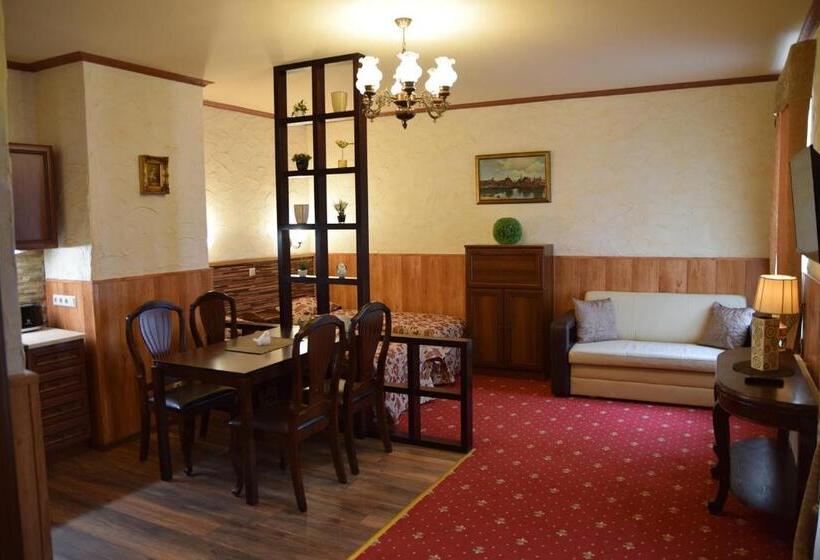 استودیوی استاندارد, Hansa Apartment