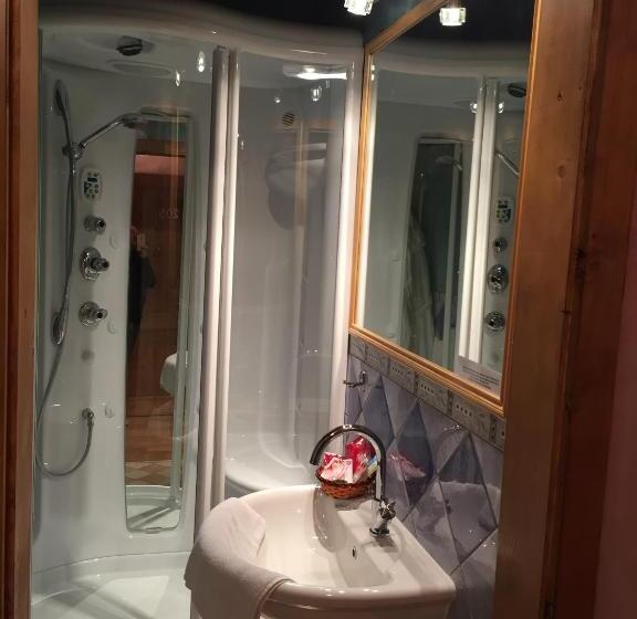 חדר דלוקס יחיד, Agrovillage