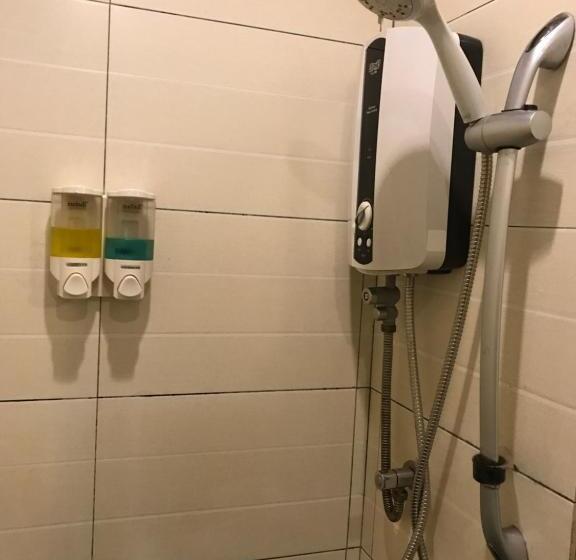 חדר סטנדרט, Se One