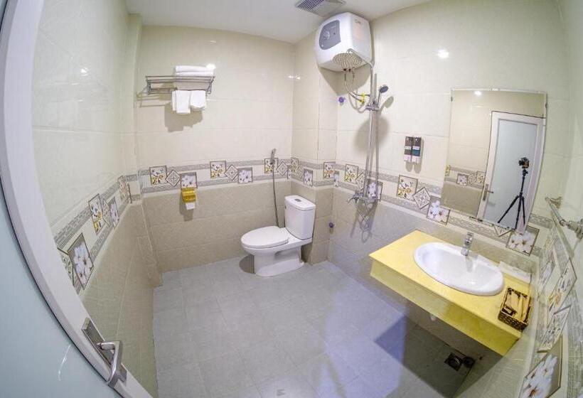 Cameră Deluxe cu Vedere spre Gradină, Huong Duong Hotel Lao Cai