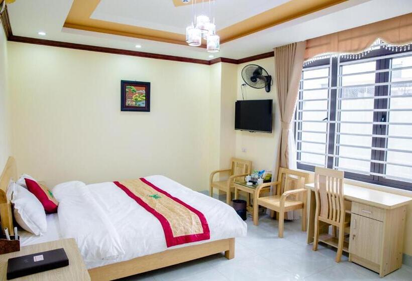Cameră Deluxe cu Vedere spre Gradină, Huong Duong Hotel Lao Cai