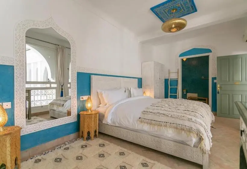 اتاق لوکس سه تخته, Riad Zeitoun Palace