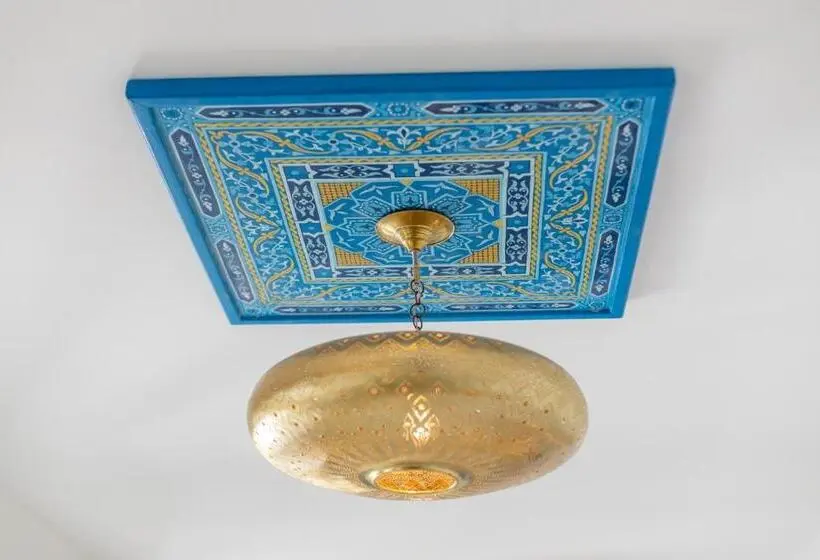 اتاق لوکس سه تخته, Riad Zeitoun Palace