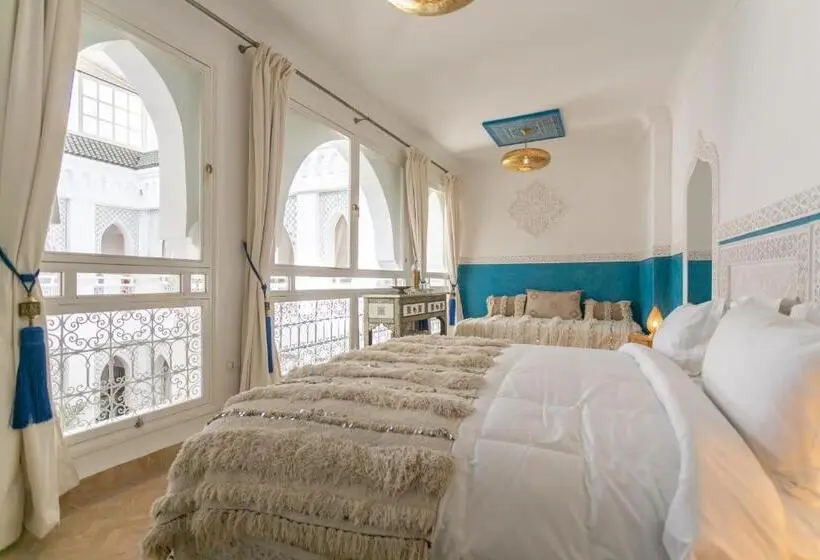 اتاق لوکس سه تخته, Riad Zeitoun Palace