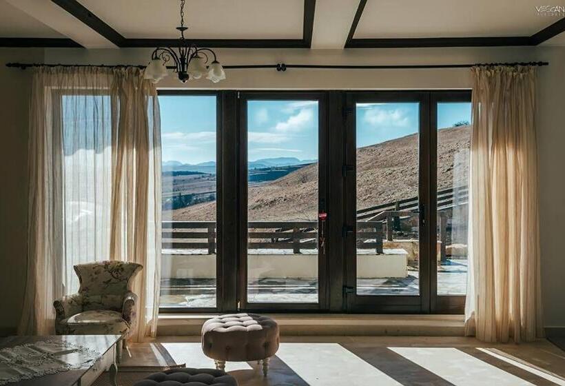 Вилла с 1 спальней и бассейном, Pensiunea Amurg