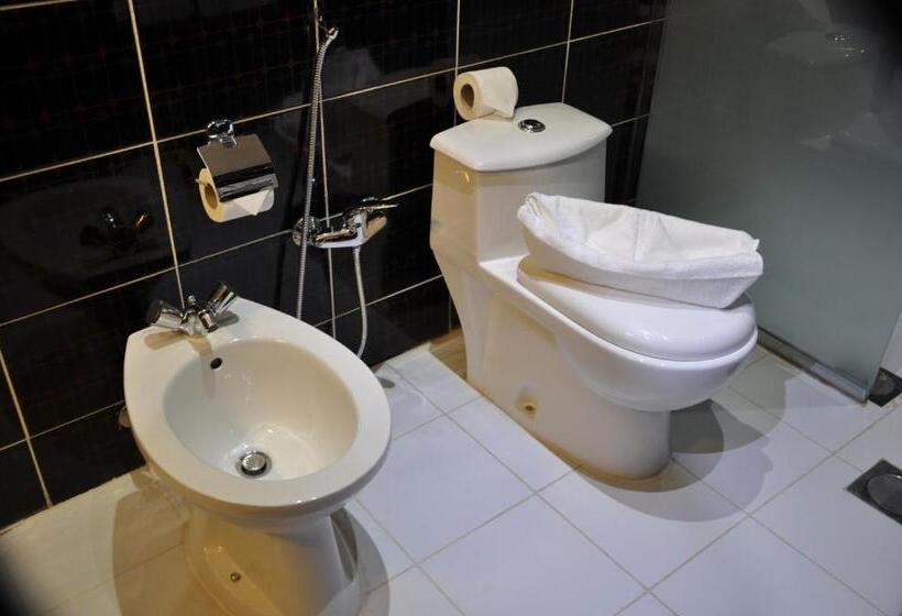 스위트, Al Bustan Crown Hotel 2