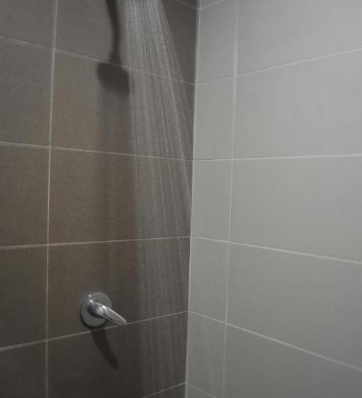 غرفة ديلوكس رباعية, Welcome Inn Gm