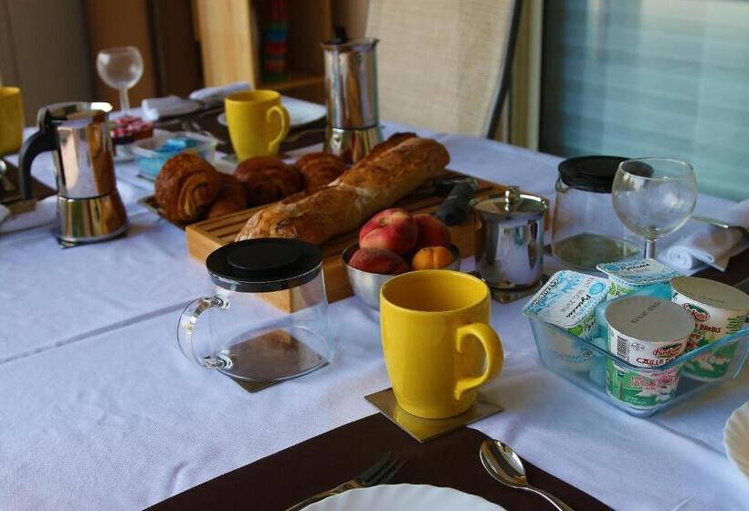 Стандартный Номер Кровать Кинг, Ursuslodge