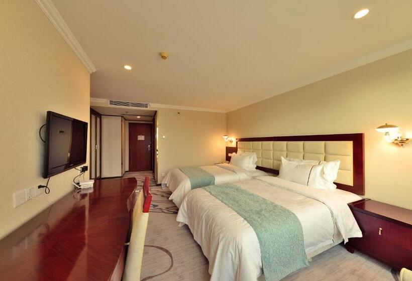 اتاق سوپریور با چشم‌انداز رودخانه, Haijun Hotel  Free Canton Fair Shuttle Bus