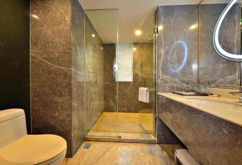 اتاق استاندارد با چشم‌انداز رودخانه, Haijun Hotel  Free Canton Fair Shuttle Bus