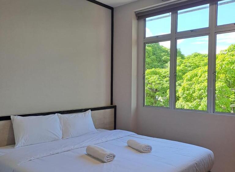 Quarto Deluxe Cama King, C