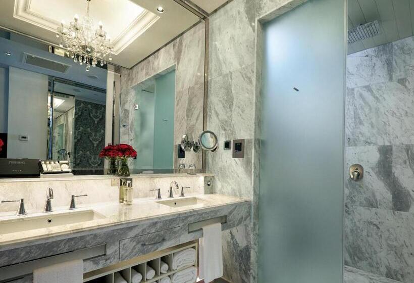 חדר סופריור, Resorts World Genting   Crockfords