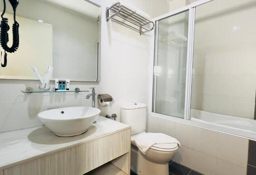 جناح ديلوكس, Marina Island Pangkor Resort &