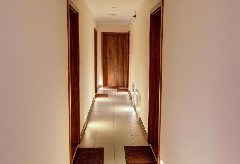 جناح, Apartmány Lenka