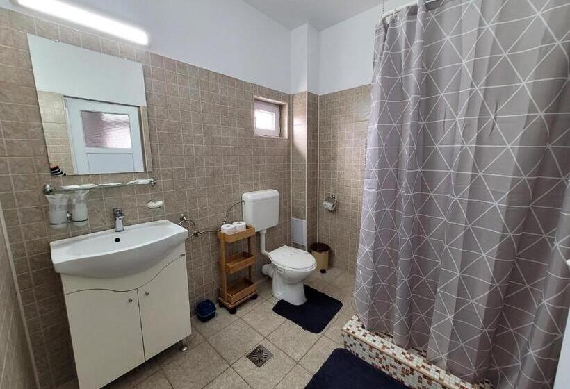 带2个卧室的套房, Vila Sophia