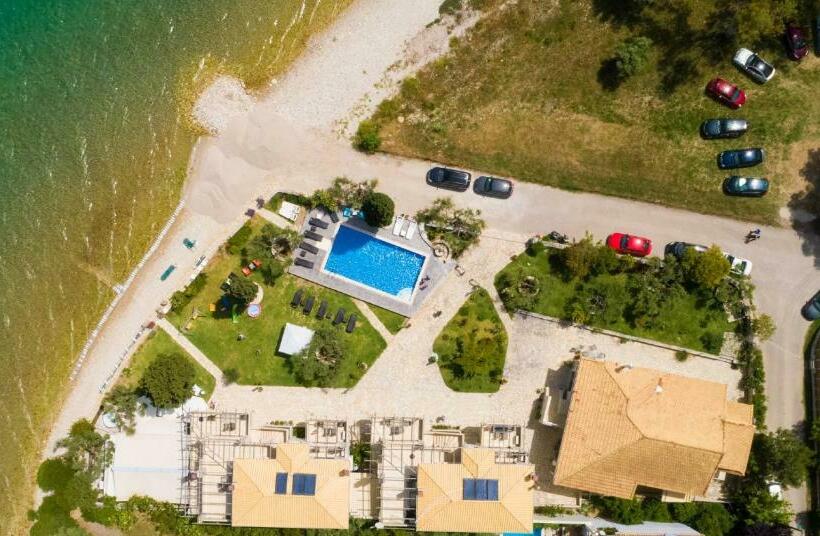 דירת חדר נוף לים, Agni Suites