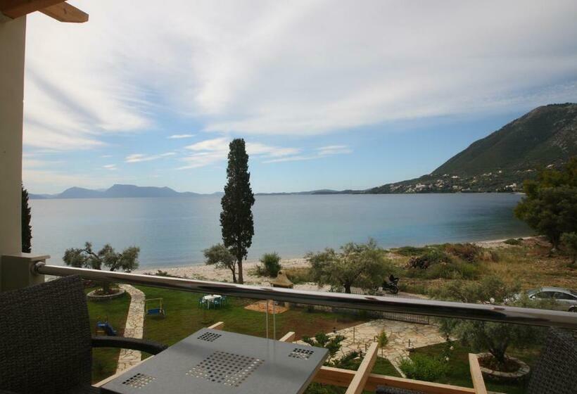 דירת חדר נוף לים, Agni Suites