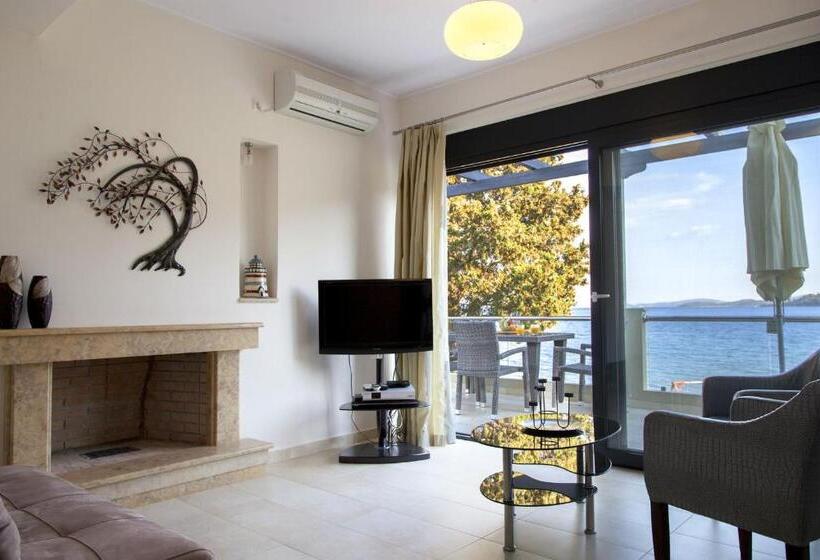 דירת חדר סופריור, Agni Suites