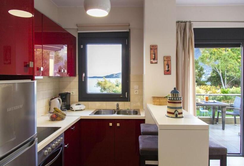 דירת חדר, Agni Suites