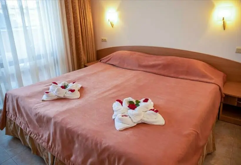 バルコニー付き１ベッドルームアパートメント, Apartment Tourist Complex Rose Village